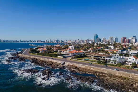 Portada casas #4737 - Punta del Este