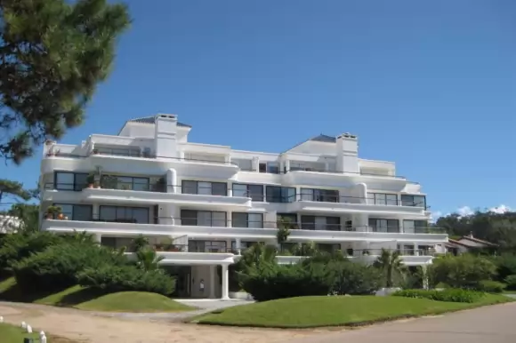 Portada departamentos #1695 - Punta del Este