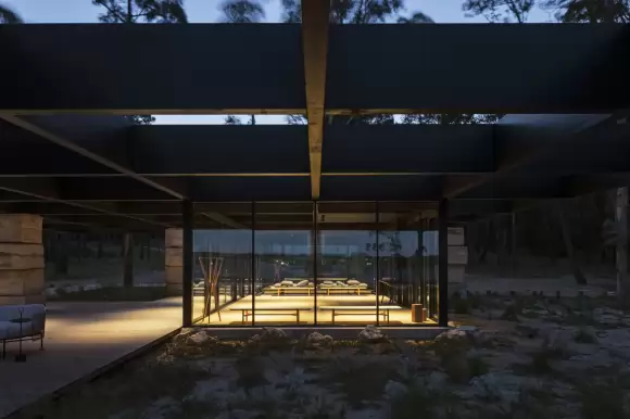 Frente de casa en venta